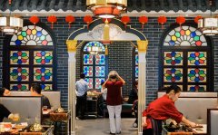 為什么這家餐廳設計感覺一般般，但確是天天爆滿，品深餐飲設計師一語道破